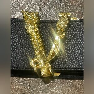 Versacee logo monogram stretch belt to match your bag or purse 👑👑